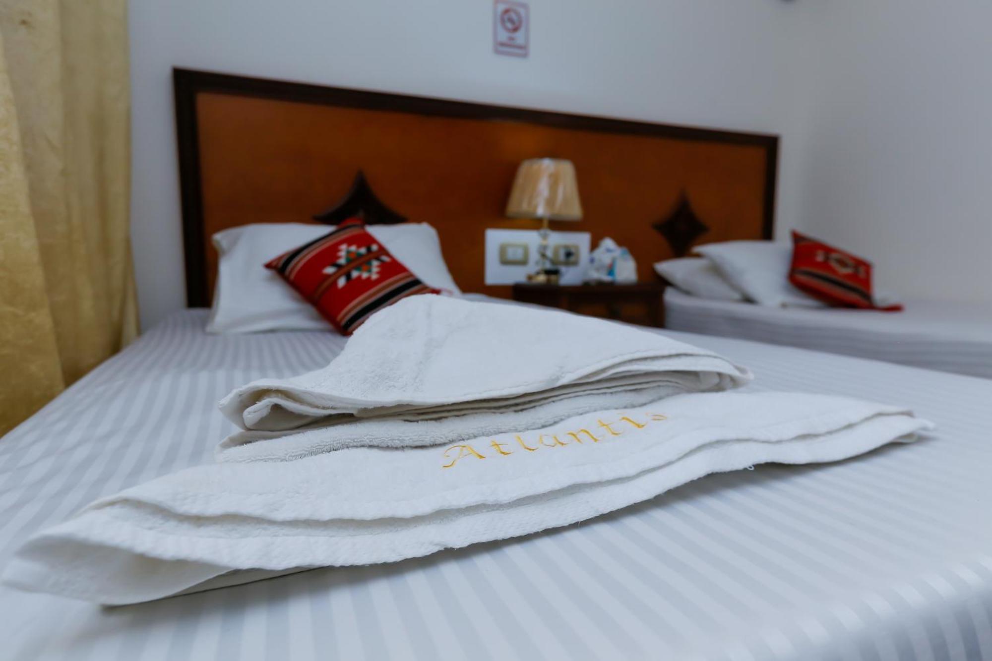 Atlantis Pyramids Inn New Giza Extérieur photo