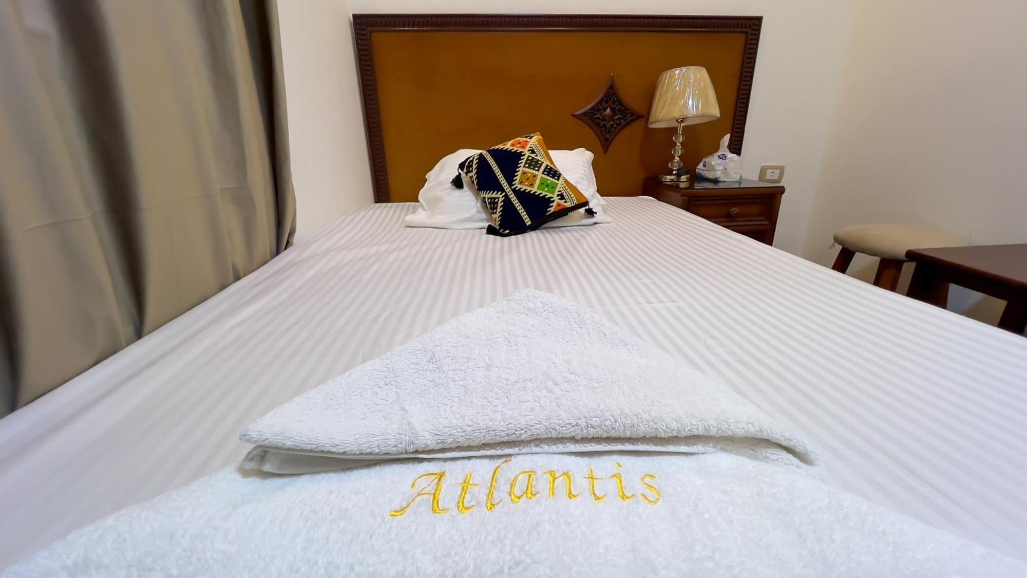 Atlantis Pyramids Inn New Giza Extérieur photo