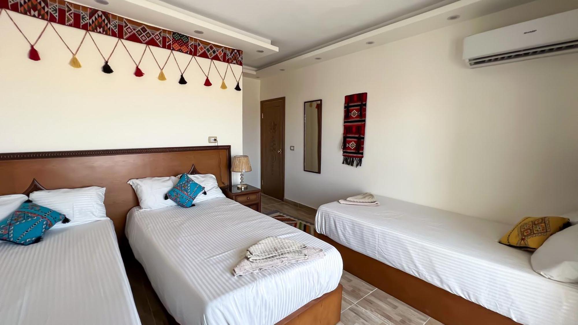 Atlantis Pyramids Inn New Giza Extérieur photo